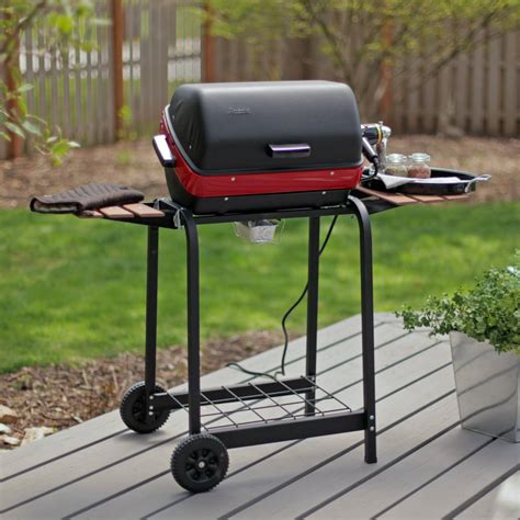 Jan 1, 2024 · Check it out on Amazon. The Char-Broil 17602047 Infrared Electric Patio Bistro is a kind of odd man out among the peers because of its unique infrared feature. In other words, you can do the cooking with infrared. It has a good 240 sq. inches grilling space though it is a bit less when compared to Weber Q 2400. 